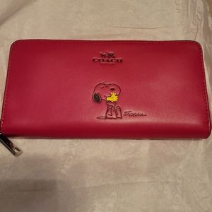 Coach wallet